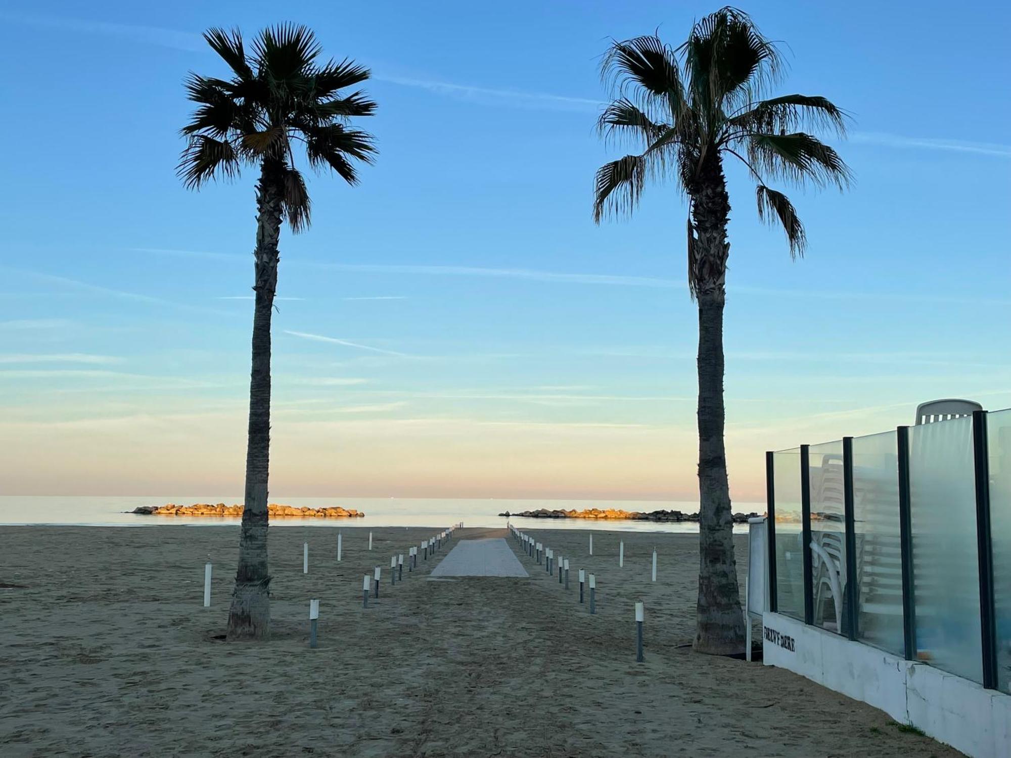 Le Ortensie In Centro E Vicino Al Mare Pescara Exteriér fotografie